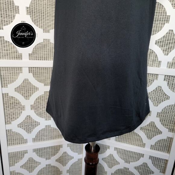 Under Armour NWT Women's Black Wishbone Tank Top Size L - Picture 3 of 11